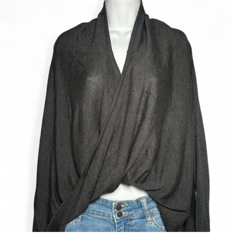 Lululemon Iconic wrap sweater grey wrap top and long sleeves